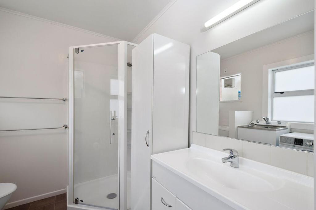 Central Stay - Taupo Flat Exterior photo